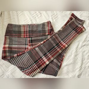 NWT - Plaid leggings Size M *FINAL PRICE*